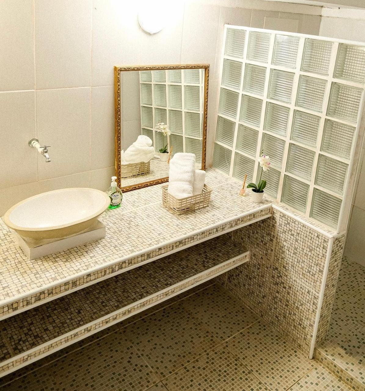 מלון לטיסייה San Jose House מראה חיצוני תמונה